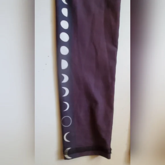 Teeki Moon leggings yoga pants Xs - Picture 3 of 6